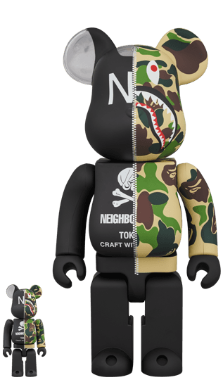 A BATHING APE(R) × NEIGHBORHOOD(R) BE@RBRICK 100％ & 400％ collectible