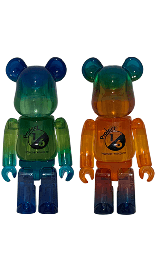 BE@RBRICK GRADATION CLEAR（Green ver.）/ BE@RBRICK GRADATION CLEAR（Orange ver.） collectible