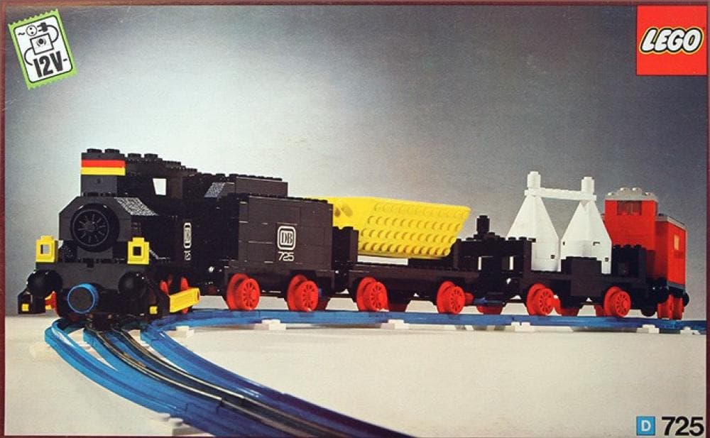 12V Freight Train and Track collectible